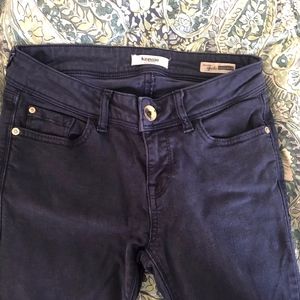 Kensie “effortless ankle biter” jeans size 26 navy